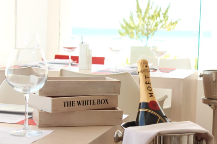 The White Box, uma caixa cheia de surpresas