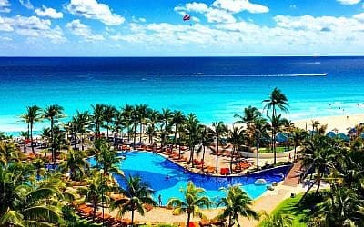 Hotel near Cancun Spot