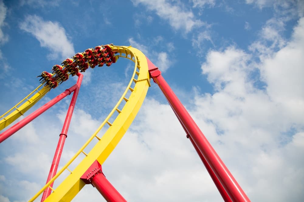 Montaña Rusa Six Flags