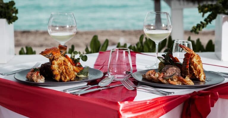 Romantic Dinner in Cancun or Tulum