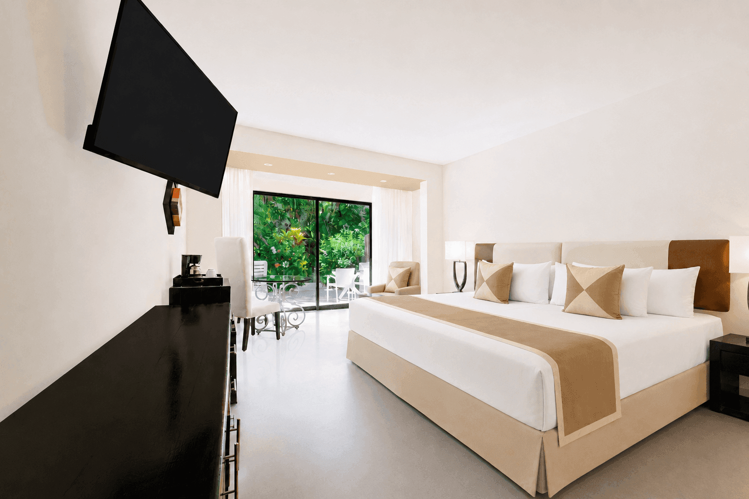 Standard room at The Sens Riviera (1)